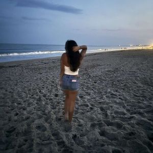 Meet your Posher, Amelia